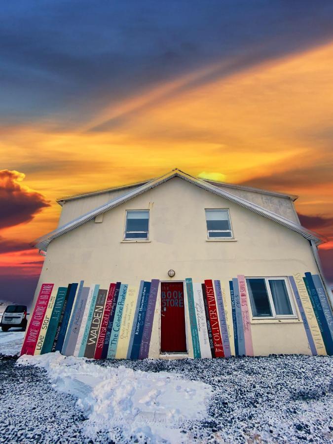 The Bookstore Family Apartment Hellissandur Exterior photo